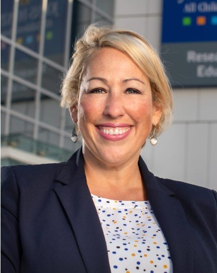 Lisa DeBerry, MNM